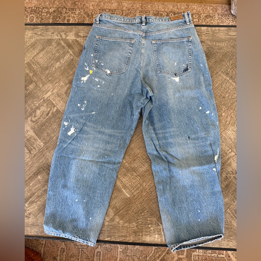 Polo Ralph Lauren Curved Tapered Jean COLOR: Matissa Wash
Style #: 0077356996 - Picture 6 of 14